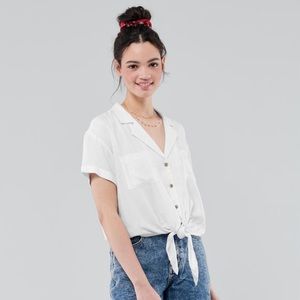 NWOT Hollister camp button up shirt white small
